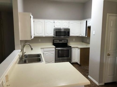 7709 Radford Cir, Plano TX  75025-2867 exterior