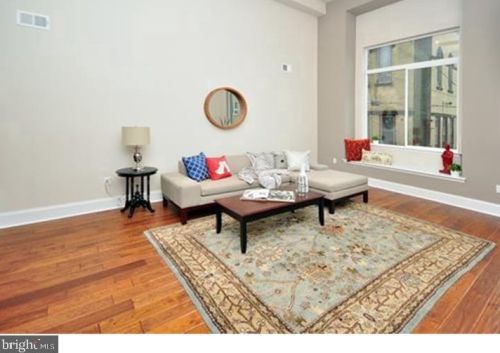 1139 Brandywine St, Philadelphia PA  19123-3311 exterior