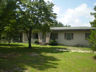 129 Country Rd, Dobbins Heights, NC 28345-7230