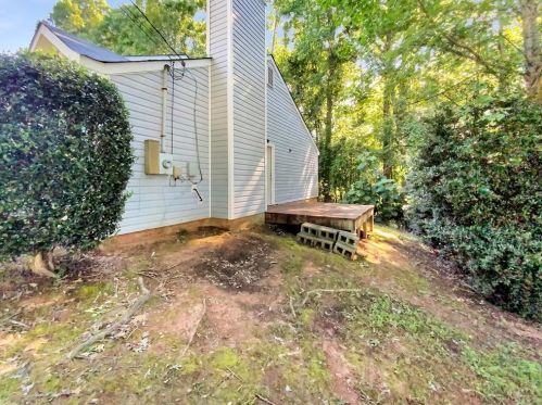 6762 Hiddenlake Dr, Rex GA 30273-2109 exterior