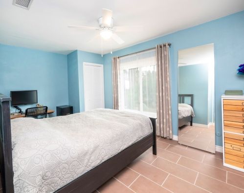 3975 Beechwood Pl, Riverside CA  92506-1160 exterior