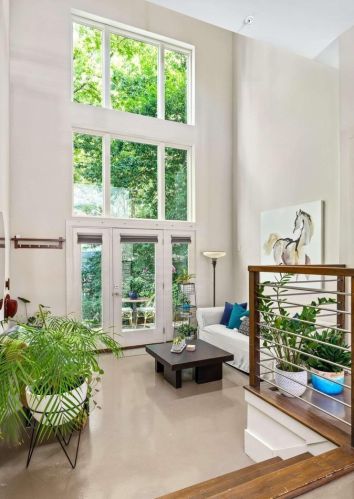 1672 Dekalb Ave, Atlanta, GA 30307-2161