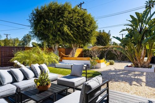 18102 Casselle Ave, Santa Ana, CA 92705-1235