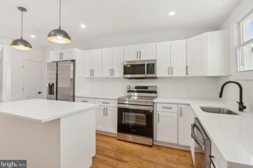 630 Jackson St, Philadelphia PA  19148-3226 exterior