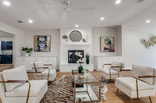 16806 Brushfield Dr, Dallas, TX 75248-1415