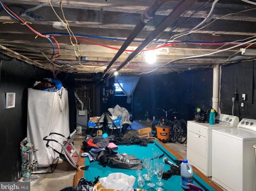 5219 10th St, Philadelphia PA 19141-4009 exterior