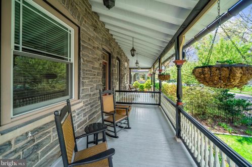 124 Highland Ave, Philadelphia, PA 19118-3818