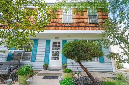 2541 Olathe Way, Denver, CO 80013-1527