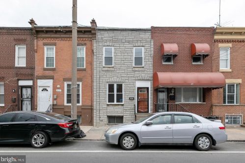 2039 22nd St, Philadelphia, PA 19121-1406