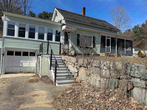 4 Barr Rd, Alton, NH 03810-4501