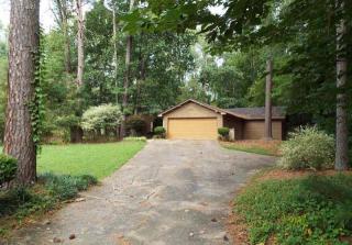 1510 Oakwood Dr, Roswell, GA 30075-4113