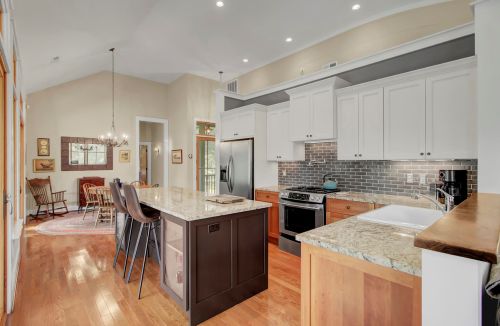 4637 Lazy Creek Ln, Wadmalaw Is SC  29487-7066 exterior