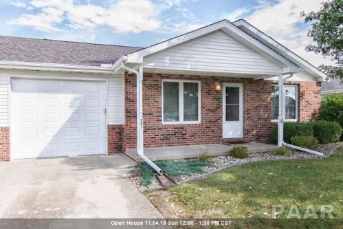 201 Easy St, Beverly Manor, IL 61571-3803
