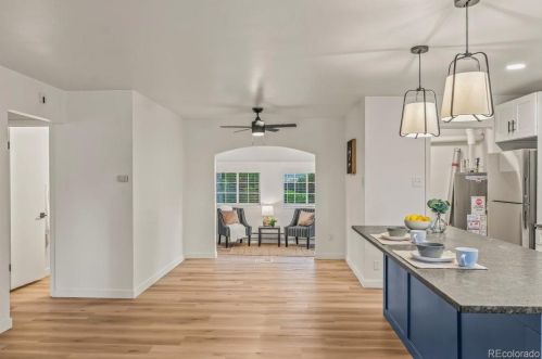 2805 Fairfax St, Denver, CO 80207-2748