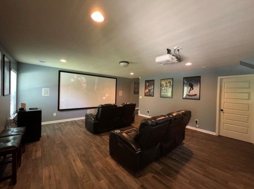 1233 Blairwood Ct, Atlanta GA  30331-7490 exterior