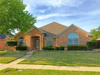 10804 River Oaks Dr, Frisco TX  75035-8566 exterior