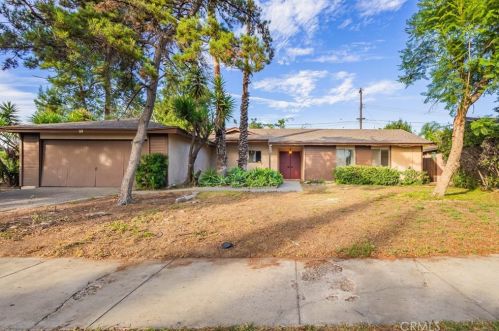 1363 11th St, Upland, CA 91786-4109