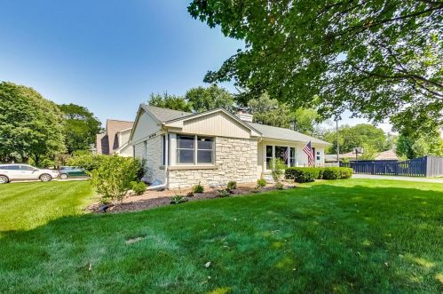 747 Dunton Ave, Arlington Hts, IL 60004-5552