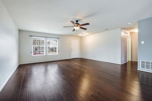 310 Coneflower Dr, Rockwall TX  75087-9325 exterior