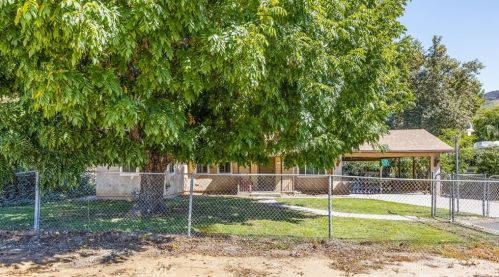 2369 Naples Ave, Mountain Home Village, CA 92359-9635