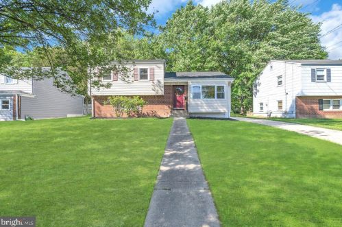 23 Dixmont Ave, Trenton, NJ 08618-1811