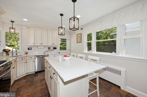 248 Strawbridge Ave, Camden NJ  08108-1809 exterior