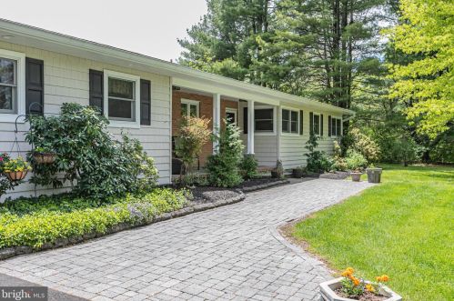 5 Cleveland Rd, Princeton, NJ 08540-7420