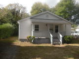 916 Watson St, Reidsville, NC 27320-5149