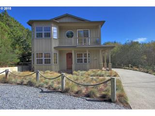 3197 Beach Loop Dr, Bandon OR  97411-8807 exterior