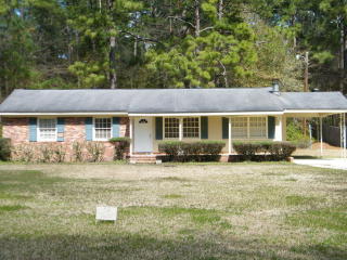 52 Pine Valley Cir, Moultrie, GA 31768-5893