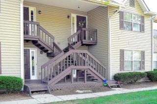 7851 Meadowhaven Blvd, Columbus, OH 43235-4547