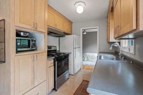 1111 2 St, Saint Paul MN  55112-3436 exterior