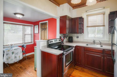 3 Park Ave, Haddonfield NJ 08033-1639 exterior