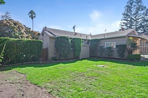 1252 Carmel Ter, Los Altos CA 94024-5508 exterior