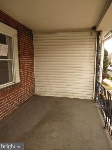 7108 Guyer Ave, Philadelphia, PA 19153-2406