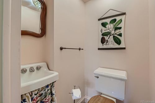 909 4 Ave, Denver CO 80223-1117 exterior