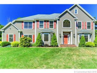 4 Nauset Ln, Unionville, CT 06085-1490
