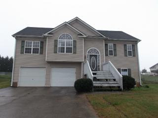346 John Gordon Pl, Carrollton, GA 30116-7575