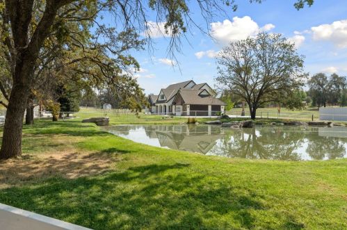6446 Melody Ln, Newcastle, CA 95658-9646
