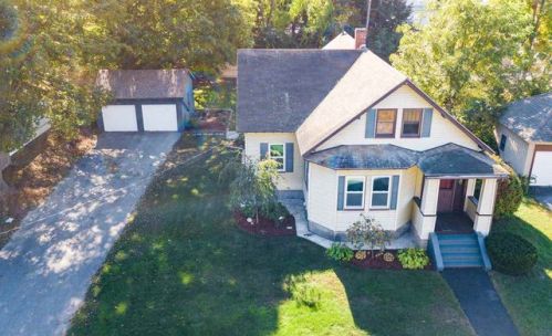 3 Gillis St, Nashua, NH 03060-6320