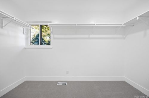 7330 Syracuse Ct, Englewood CO  80112-1749 exterior