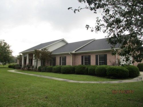 702 Bear Creek Rd, Adel, GA 31620-1613