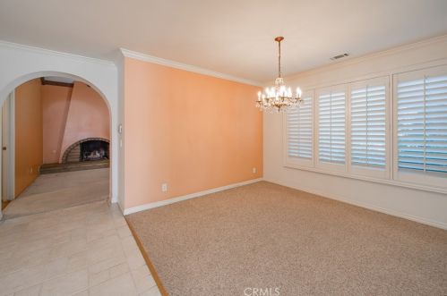 16355 Rancho Escondido Dr, Riverside CA  92506-5801 exterior
