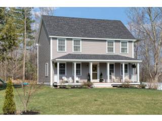 68 Cider St, Epping, NH 03042-1819