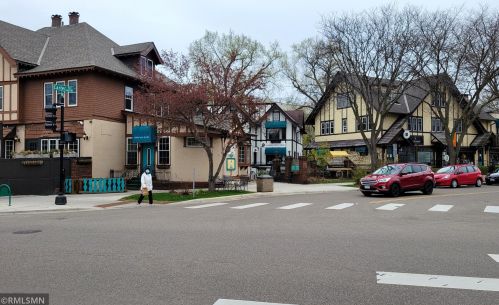 2277 Carter Ave, Saint Paul MN  55108-1661 exterior
