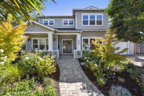 898 Bruce Dr, Palo Alto, CA 94303-3644