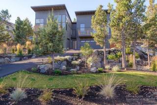 3473 Bryce Canyon Ln, Bend OR  97701-6723 exterior