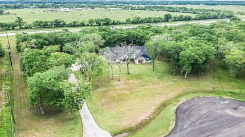 33611 Blue Crab Ct, Angleton TX  77515-7328 exterior