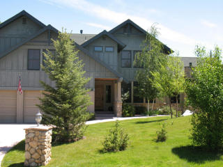 1096 Heritage Dr, El Jebel, CO 81623-3104