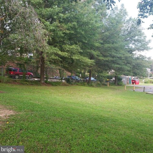 583 Jumpers Hole Rd, Severna Park MD  21146-2637 exterior